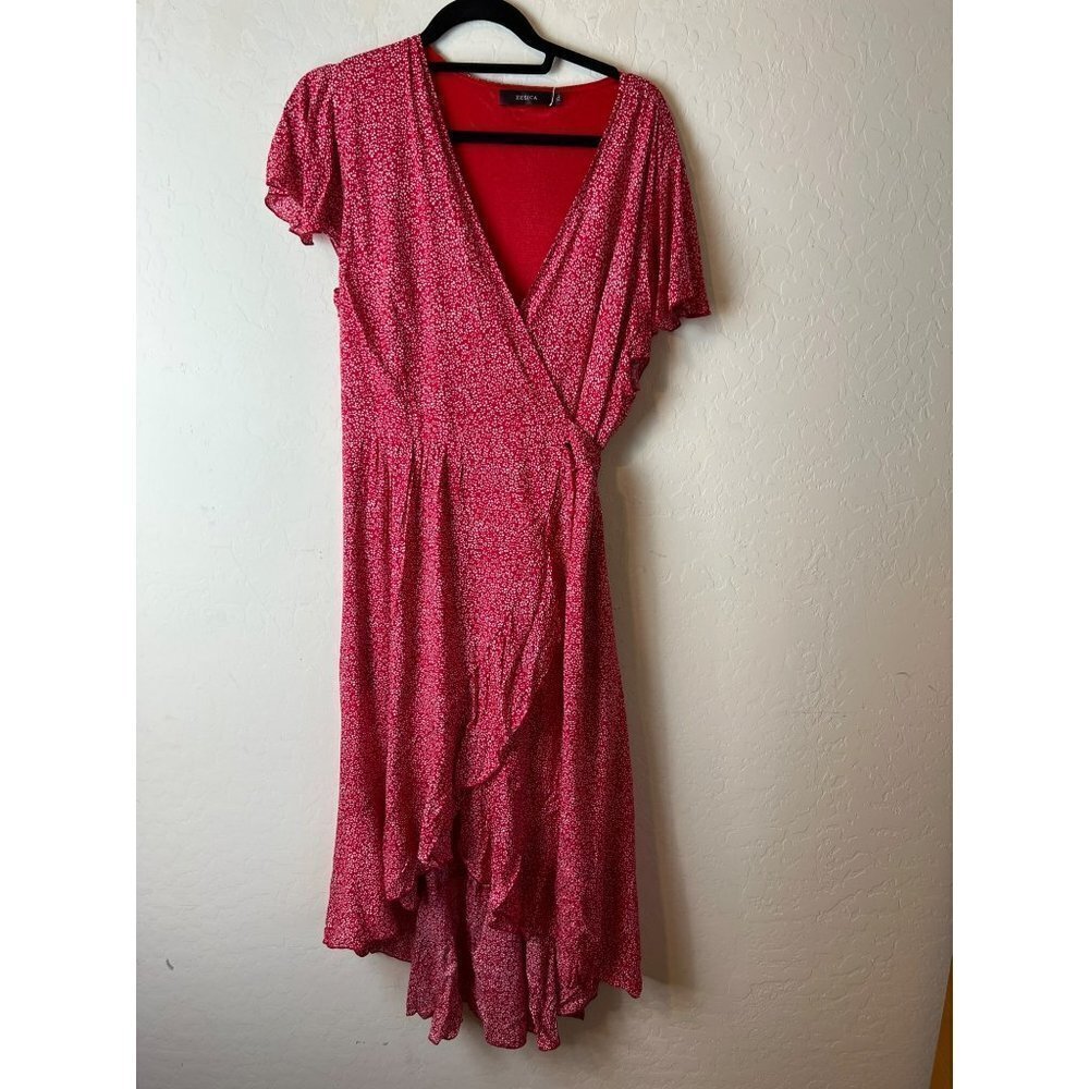 Zesica Juniors XL Red Polka Dot Ditsy Floral Partially Lined Ruffle Detail Wrap
